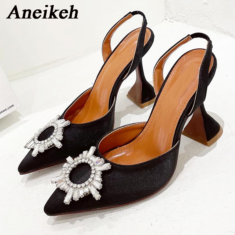 Aneikeh Brand Women Silk High  - Women Shoes Zara 评论和价格